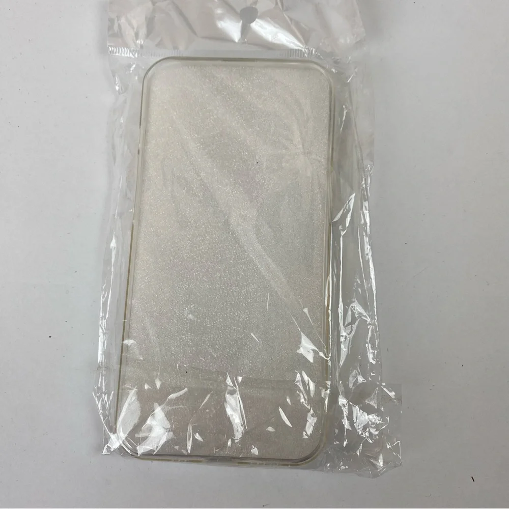 For iPhone 14 Clear flexible Case 0.5MM higher then the screen & lens to protect